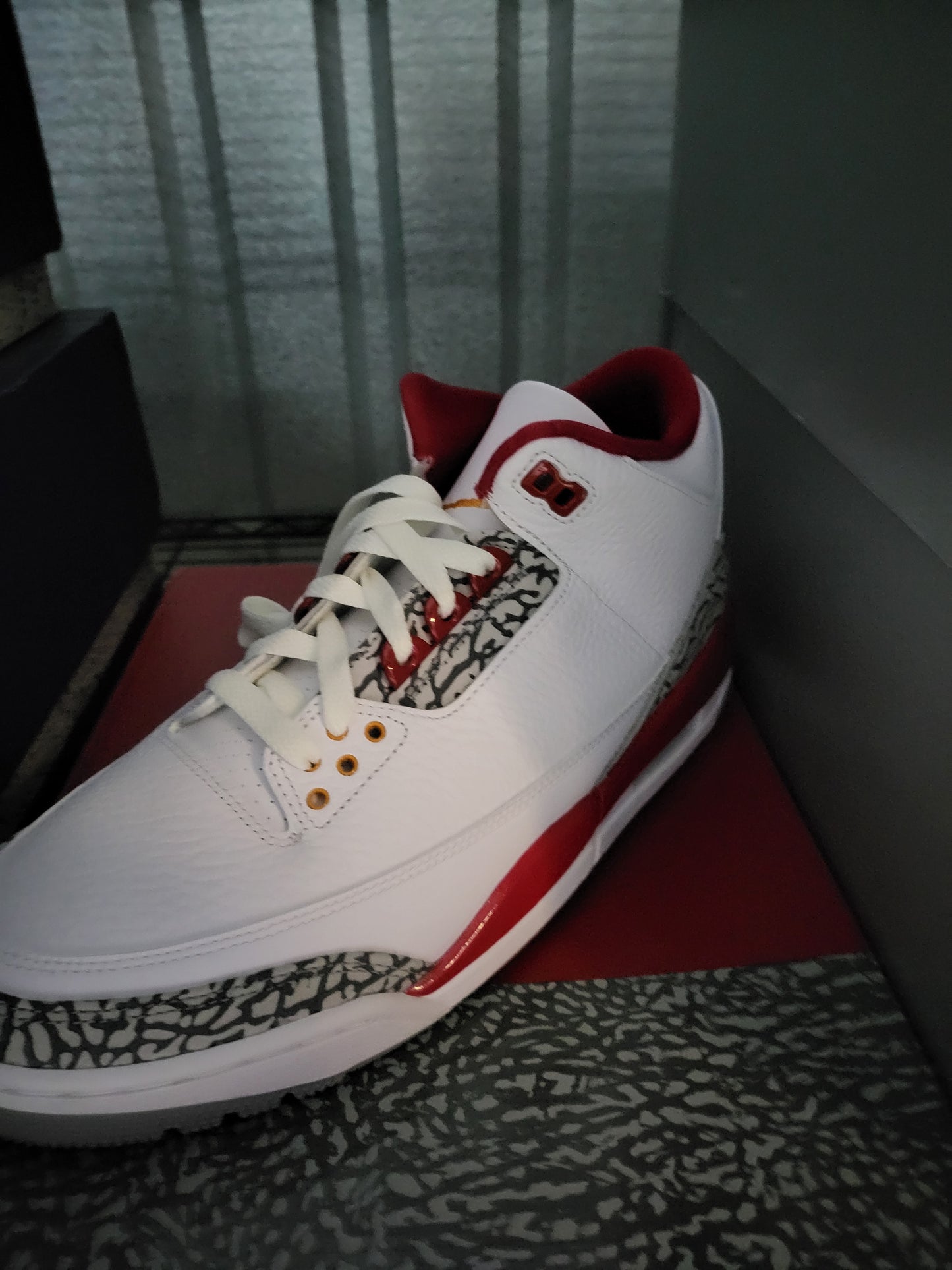 Sneakers Jordan Retro III Cardinals